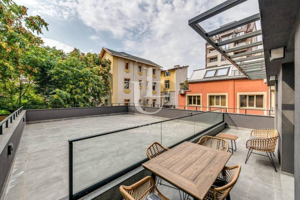 Oslo: A Modern Furnished With Parking Apartment