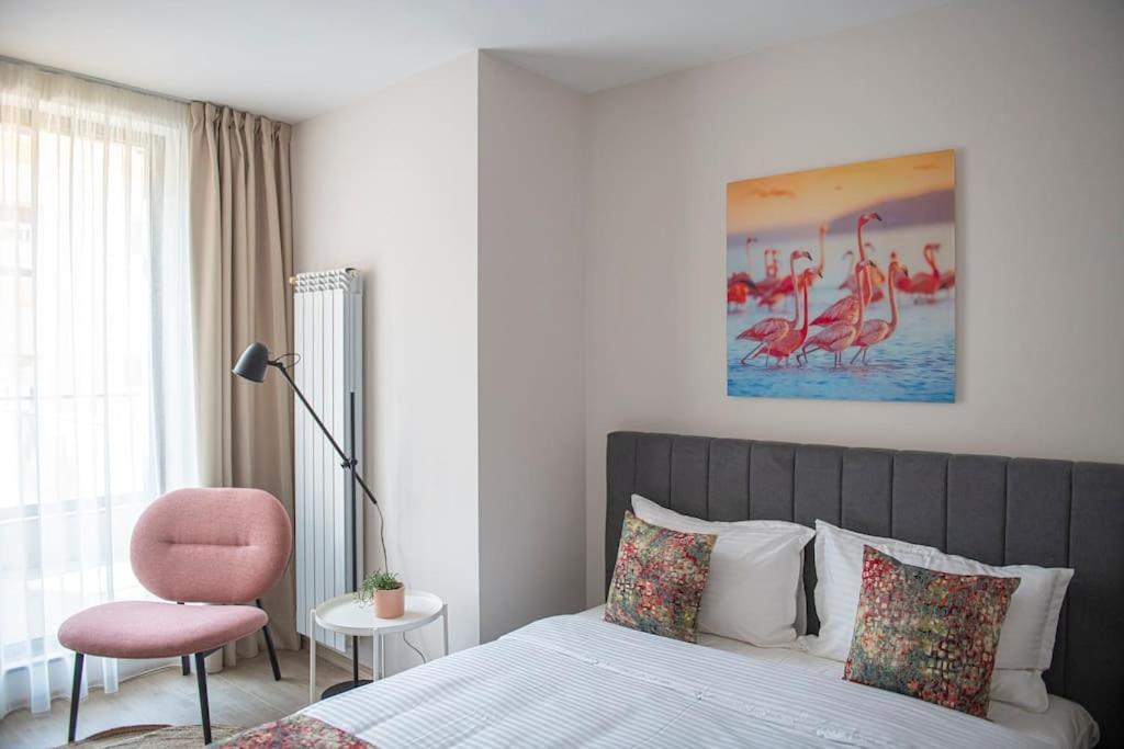 Oslo: A Modern Furnished With Parking Apartment *